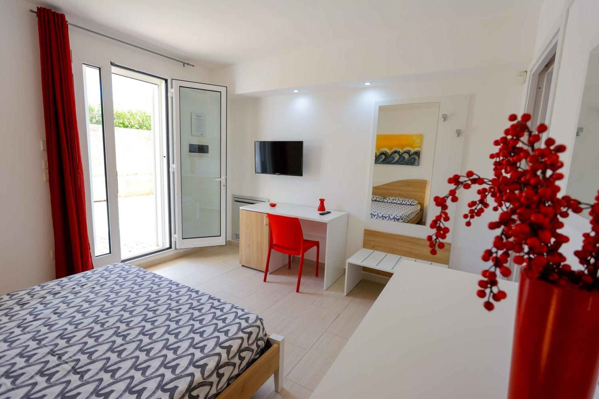 Le Murge Del Salento Hotel B&B Depandance Uggiano La Chiesa Room photo